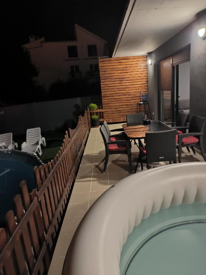 Nicol Split Exterior foto